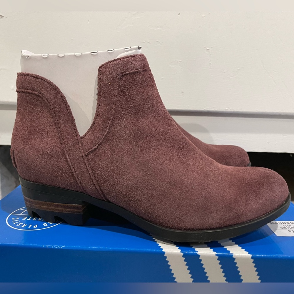 Sorel womens Lolla Cut Out Bootie